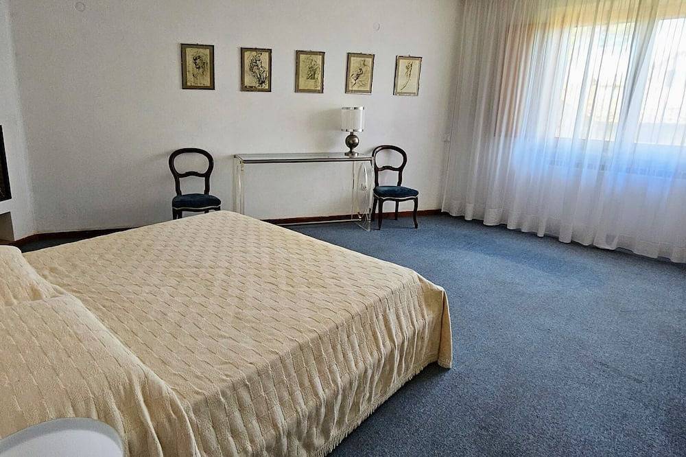 Mooi vrijstaand vakantiehuis voor 7 personen met Wifi, privé zwembad, Tv en veranda in Cetona, Provincie Siena