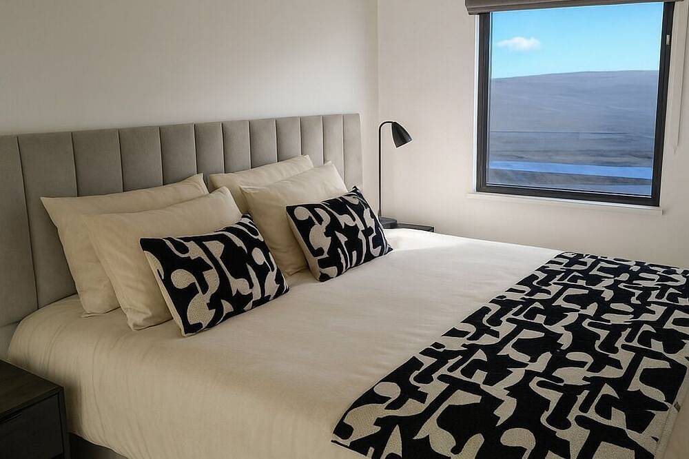 Oceanfront Bliss: A Serene Home on the Edge of the Atlantic in Doogea ED, Achill Island