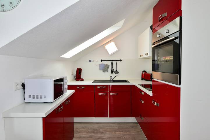 Ganze Wohnung, Ferienwohnung "Domicilio Azzurro" mit Blick auf den See und Wlan in Lindau, Bayerisch Schwaben