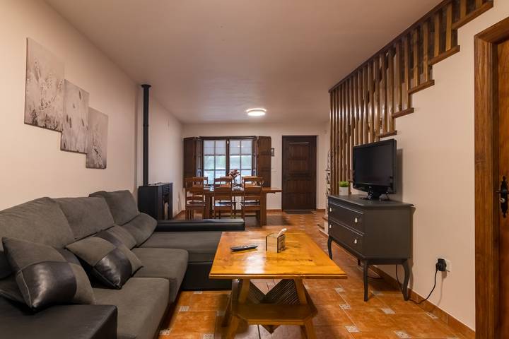 Holiday Home 'La Trasmerana' with Mountain Views in Riotuerto, Cantabrian Coast