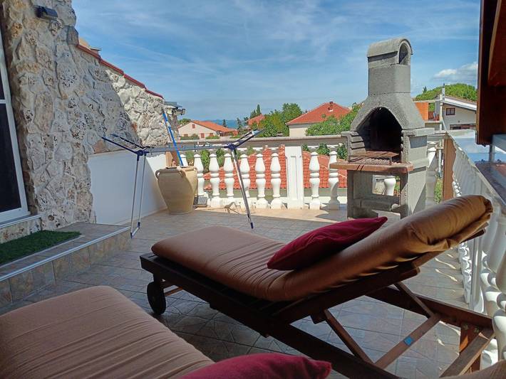 Apartament wakacyjny dla 2 osób, z taras, zwierzęta dozwolone w Biograd na Moru