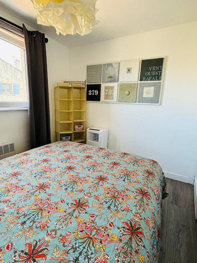 Location de vacances pour 5 personnes, avec bassin pour enfant et jacuzzi ainsi que piscine et jardin à Villes-sur-Auzon - 2