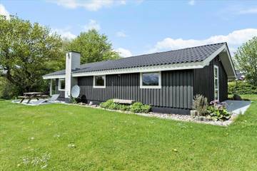 Ferienhaus für 6 Personen, mit Terrasse in Diernæs