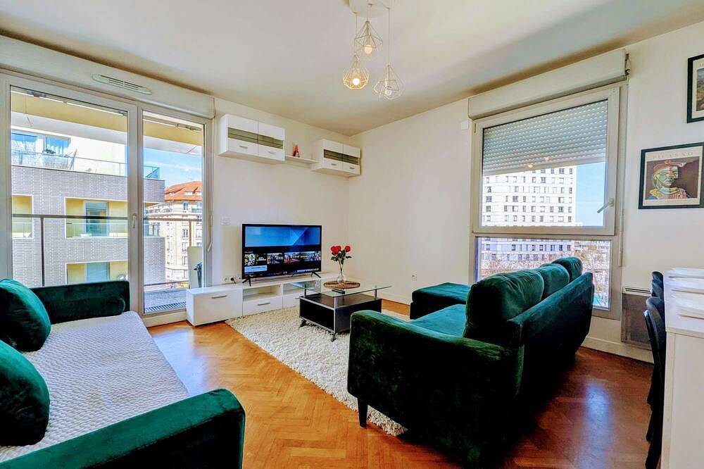Entire apartment, Chic and comfortable apart with Parking and Terrace in Asnières-sur-Seine, Hauts-de-Seine