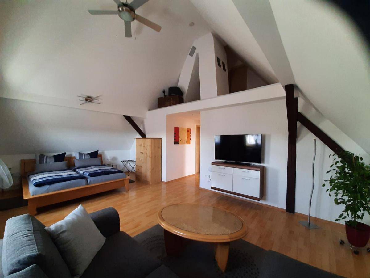 Ganze Wohnung, Two-Bedroom Apartment in Herrieden, Romantische Straße