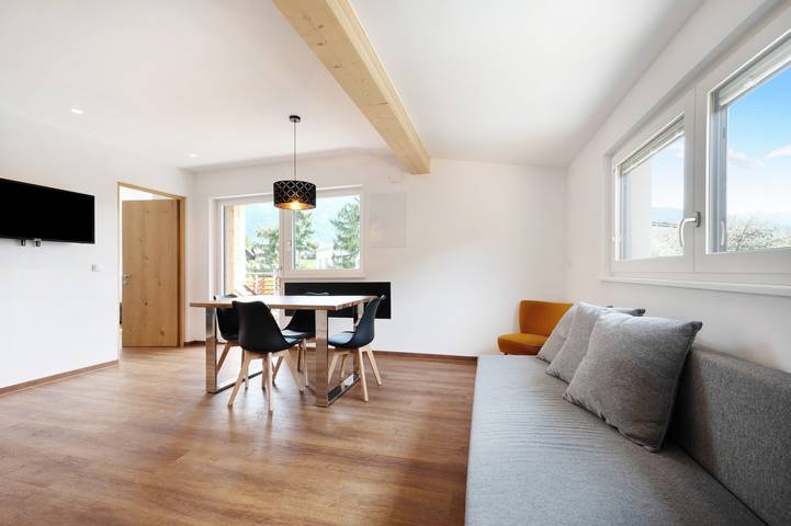 Ganze Wohnung, Ferienwohnung "Haus Mader 1" mit Bergblick, privater Terrasse und Wlan in Reischach Südtirol, Bruneck