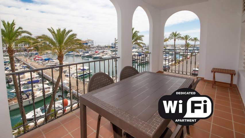 Holiday apartment for 4 people, with balcony and pool - 1