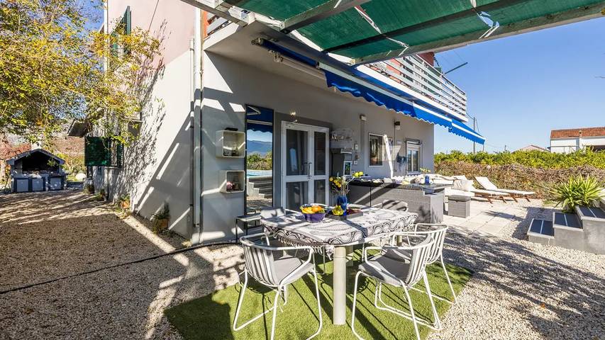 Ferienhaus für 7 Personen, mit Pool und Terrasse, mit Haustier - 1