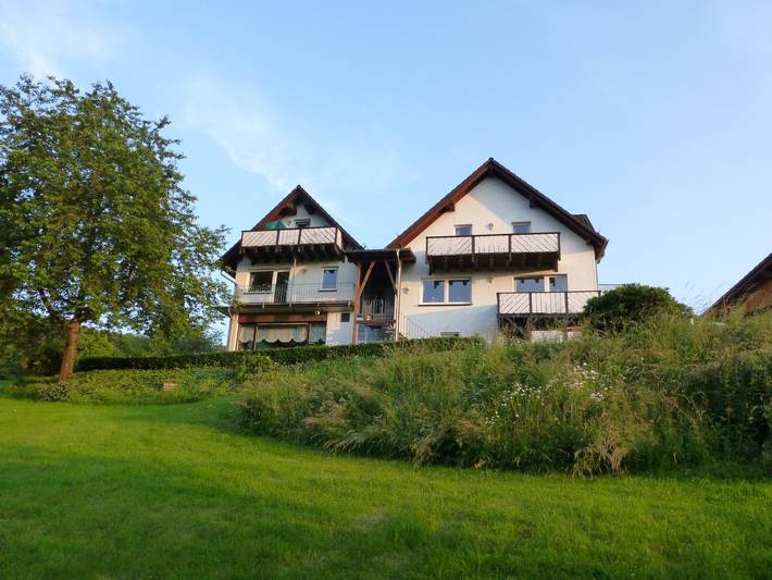 Entire apartment, Apartment '4, Größe 60qm' with Balcony and Wi-Fi in Herscheid, Märkischer Kreis