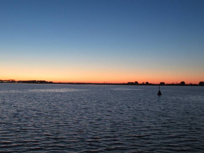 Hausboot für 5 Personen, mit Seeblick und Ausblick sowie Terrasse, kinderfreundlich in Schleswig-Holstein - 3