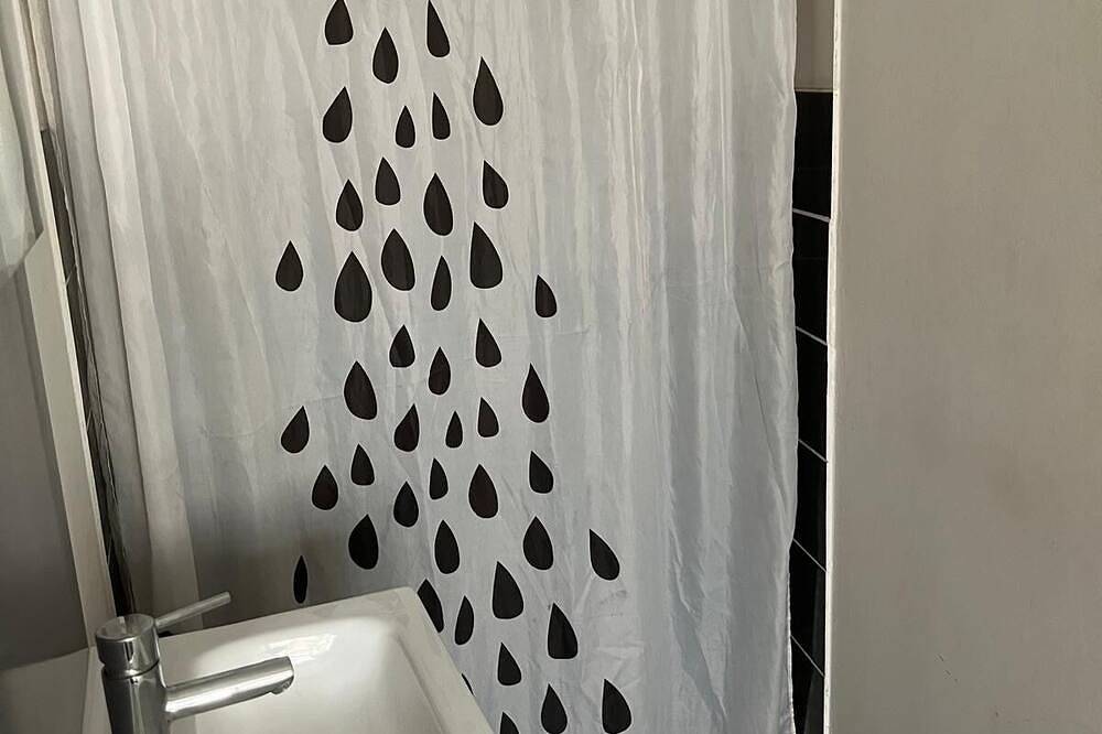 Maison Teranga au Bourg Avec 2 Places de Parking Gratuites in Villenave-d'Ornon, Bordeaux und Umgebung