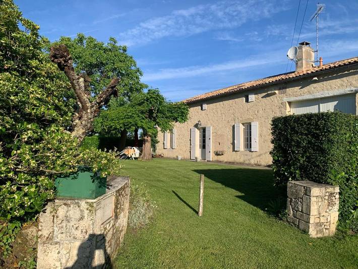 Location de vacances pour 6 personnes, avec Jardin à Saint-Ferme