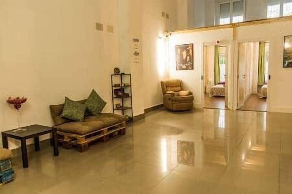 Isabel Guest House Room 2 in Madrid, Madrid Province