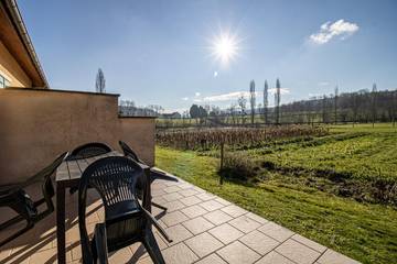 Gîte pour 4 personnes, avec jardin dans Barry (Hautes-Pyrénées)