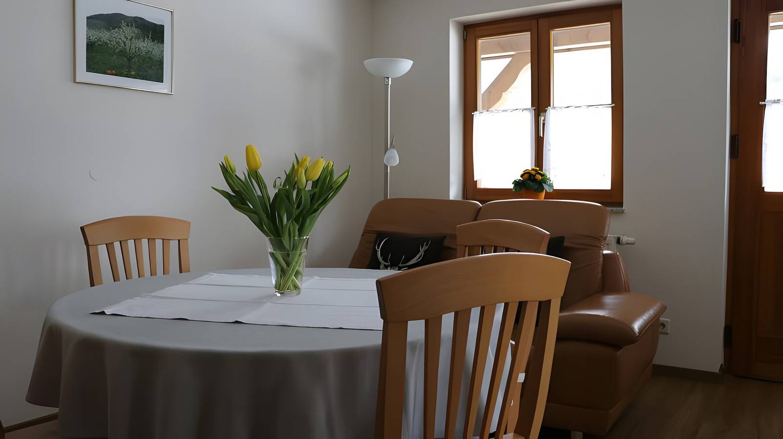 Ganze Wohnung, Ferienwohnung 'Scharbachhof' mit Bergblick, Gemeinschaftsgarten und Wlan in Glottertal, Südschwarzwald