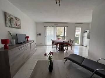 Appartement De Vacances pour 2 Personnes dans Cambo-les-Bains, Région de Bayonne, Photo 1