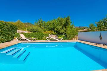 Villa in Mancor de la Vall, Majorca Center für 5 