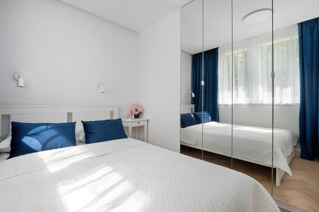 Ganze Wohnung, Franciszka  ska 66 68       d     Blue and White Apartment   Balcony in Łódź, Region Lodz