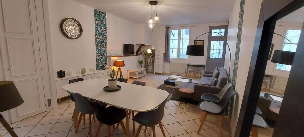 Ferienhaus für 8 Personen, mit Terrasse - 1