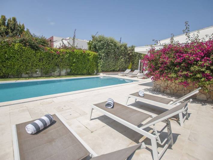 Casa rural para 8 personas, con piscina además de balcón y jardín en Costa da Caparica - 2