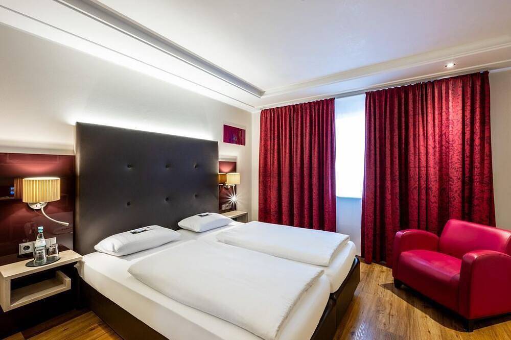 Doppelzimmer Economy - Landidyll Weinhotel Klostermühle in Ockfen, Landkreis Trier-Saarburg