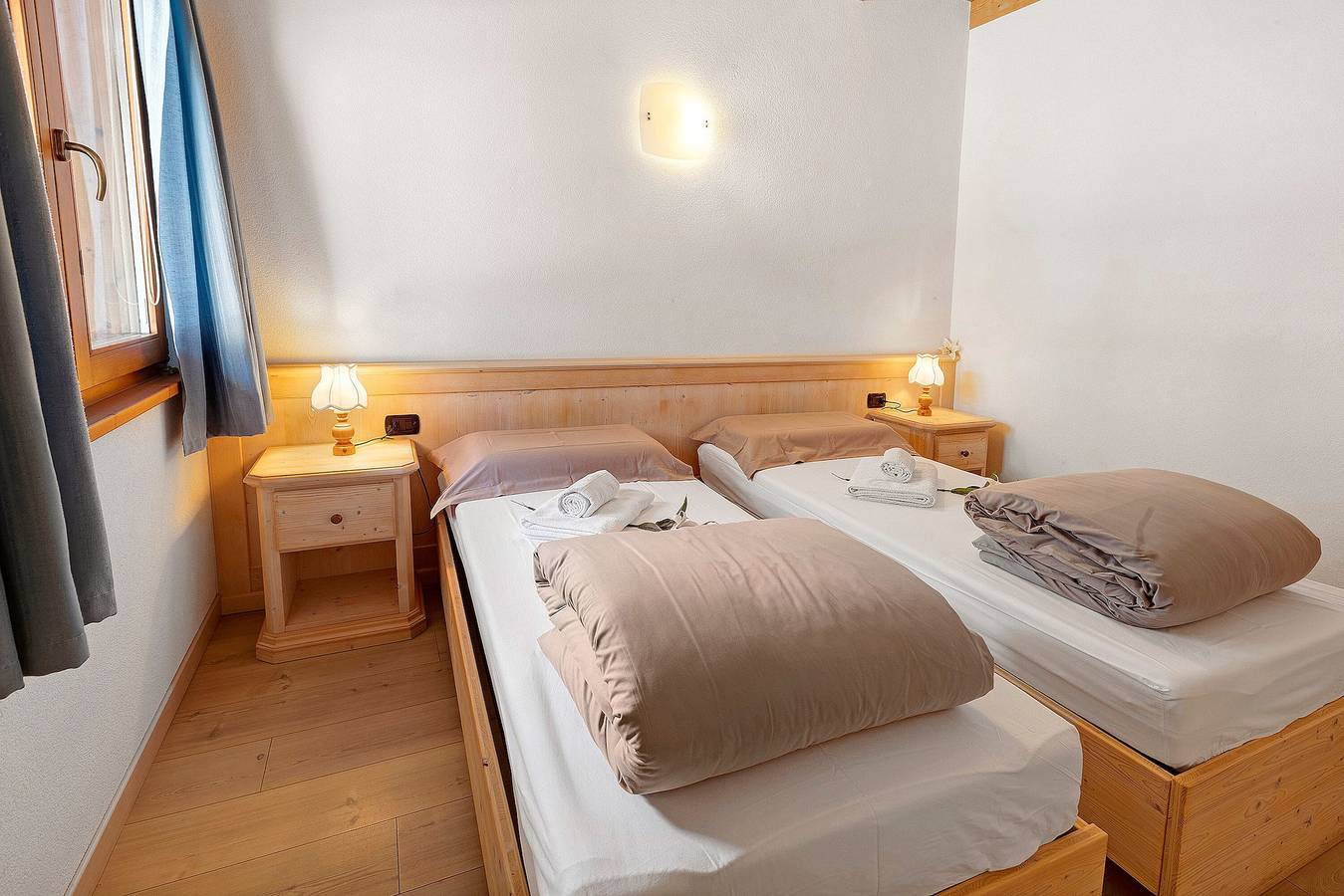 Camera Matrimoniale con Vista Montagna, Giardino in Comune e Wi-Fi in Grosio, Parco Nazionale dello Stelvio