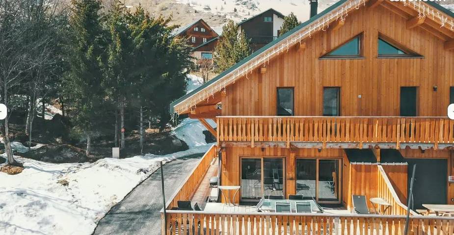 Chalet pour 14 personnes, avec terrasse à Saint-Sorlin-d'Arves - 2