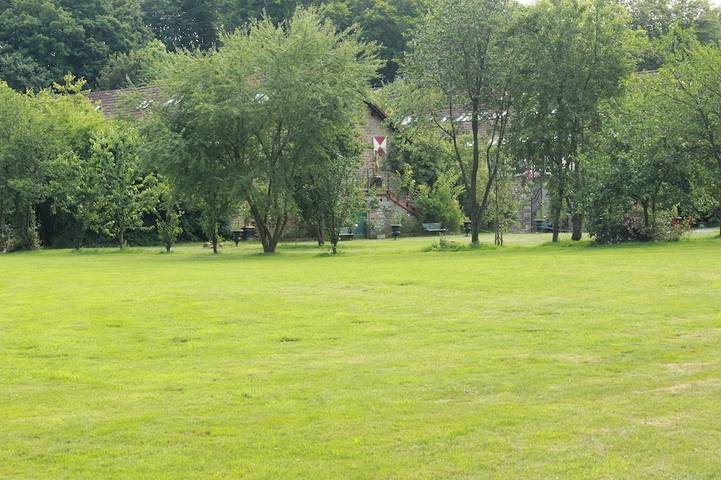 Living in the manor: Historic vacation apartment \"Mathilde of England\" in Bochum, Ruhr