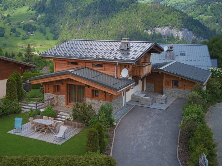 Casa de huéspedes para 10 personas, con jacuzzi además de sauna y jardín - 1