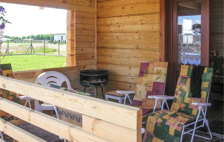 Ferienhaus für 8 Personen mit Terrasse in Puddemsdorf, Jezioro Jamno