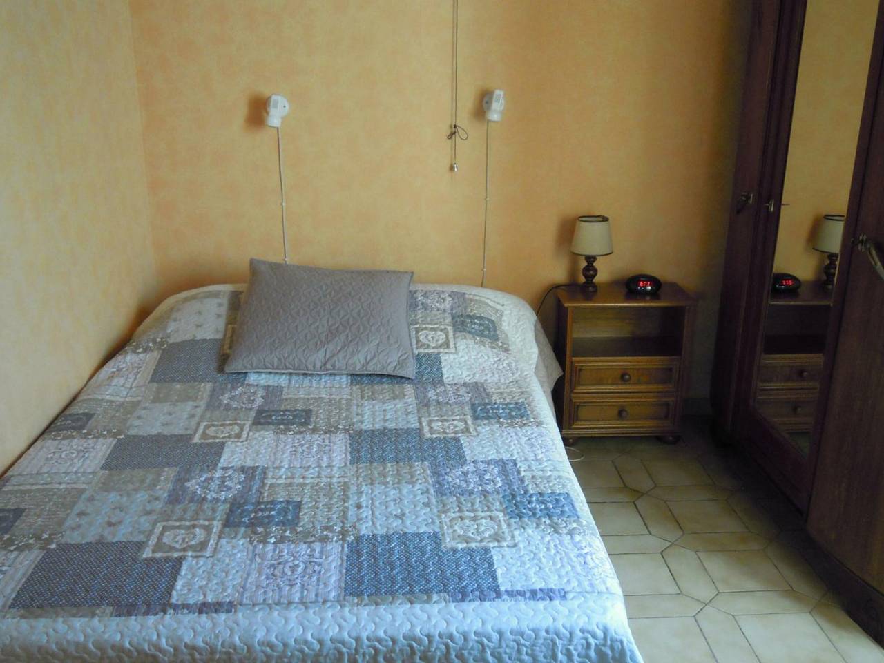 Charmante Maison à Recques-sur-Hem, 2 pers, Animaux Acceptés, Jardin, Proche Calais et St Omer in Recques-sur-Hem, Région de Saint-Omer