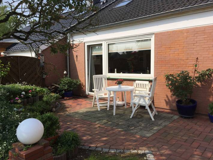 Ferienwohnung für 3 Personen, mit Terrasse und Garten in Leer - 4