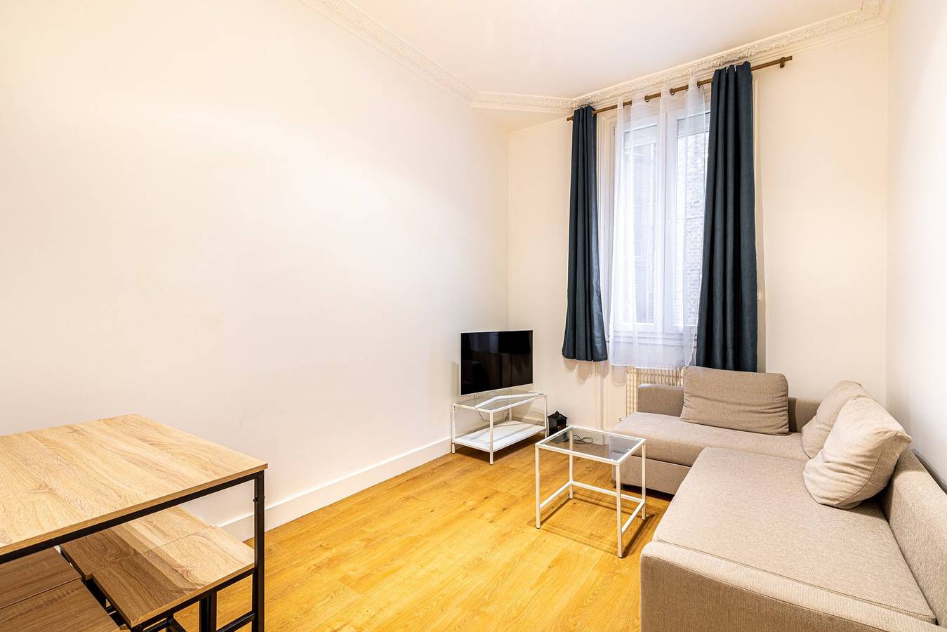 Entire apartment, Guestready - Chic retreat in Clichy in Clichy, Hauts-de-Seine