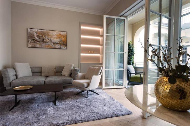 Ferienwohnung für 4 Personen, mit Balkon in Dresden Striezelmarkt