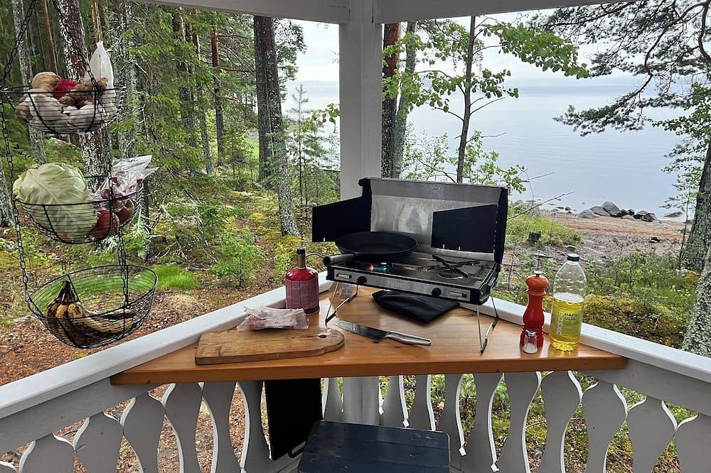 Korsnäsholmen Island Eco Lodge in Haverö, Västernorrland