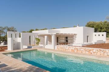 Villa for 6 People in Ostuni, Valle D'Itria, Photo 1