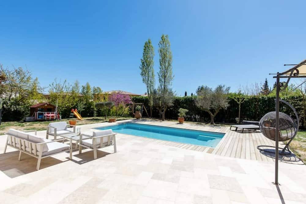 Casa vacanza a Var a partire da 385€ a notte