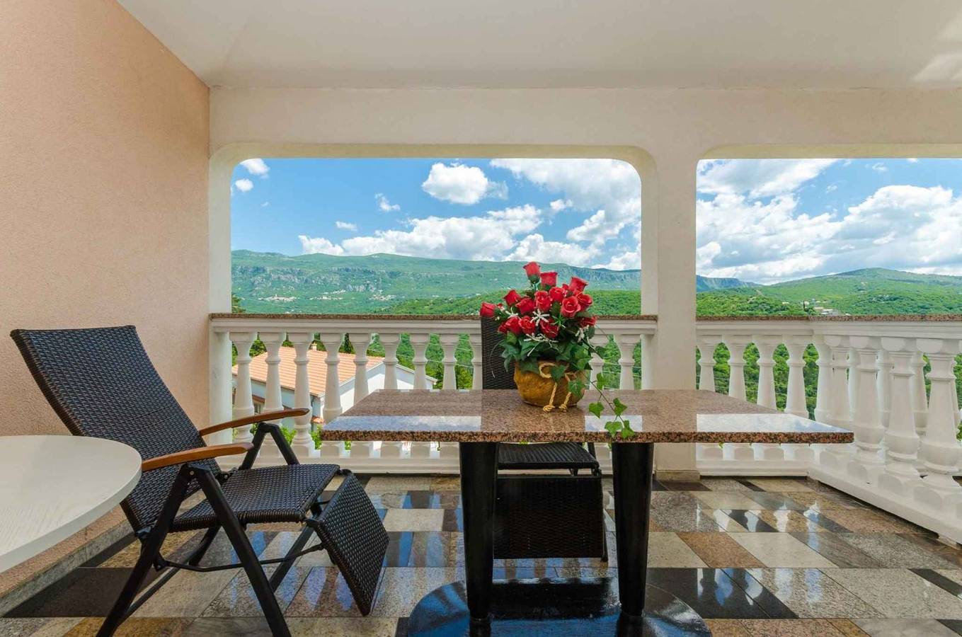 Ganze Ferienwohnung, Ferienwohnung in ruhiger Lage mit Pool in Crikvenica, Primorje-Gorski Kotar