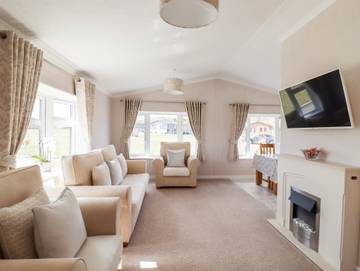 Holiday Home for 4 People in Suffolk, East of England, Photo 3