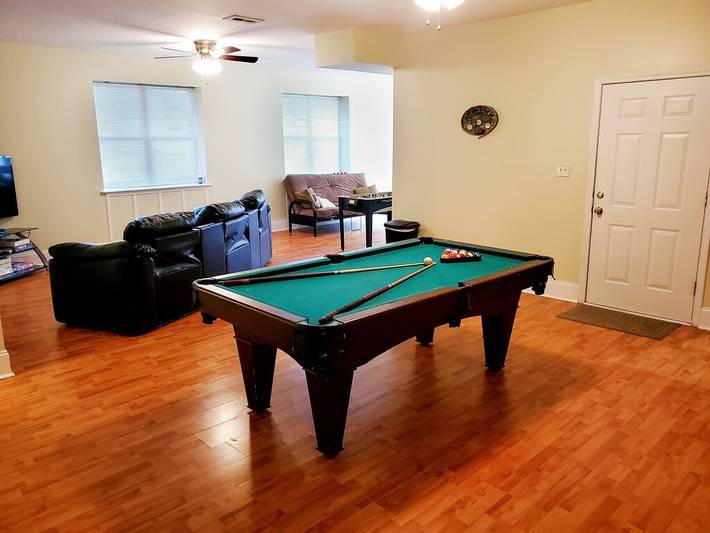 Vacation house for 16 people, with terrace in Lake Norman