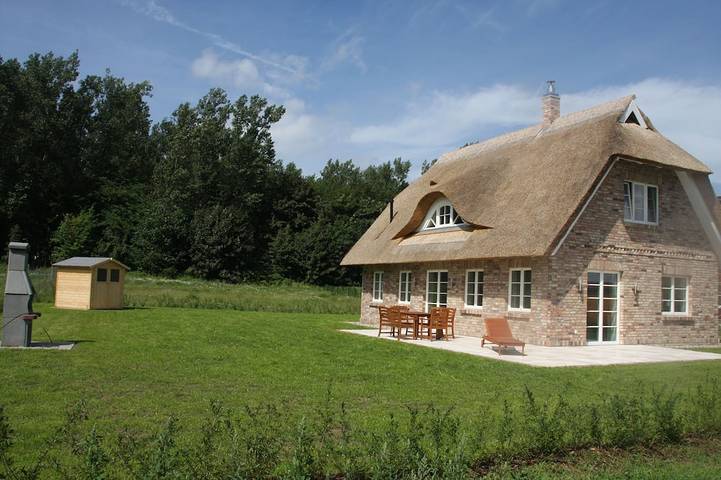 Ferienhaus für 5 Personen, mit Terrasse und Sauna in Bastorf