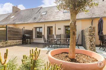 Gîte pour 4 personnes, avec terrasse et jardin dans Le Grouin du sud