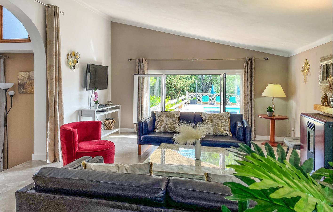 Luxus-Apartment mit Pool, AC & WiFi | in der Nähe von Cala Domingos Strand in Calas de Mallorca, Manacor