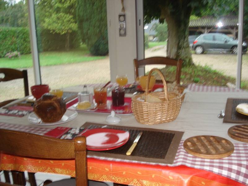 Alojamiento y desayuno para 3 personas in Valliquerville, Región de Rouen