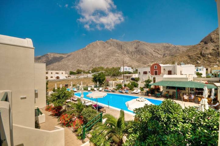 Appart’hôtel pour 2 personnes, avec Balcon et Jacuzzi ainsi que Terrasse et Jardin