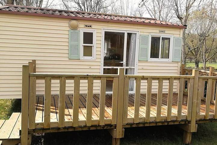 Mobil home pour 2 personnes à Prayssas