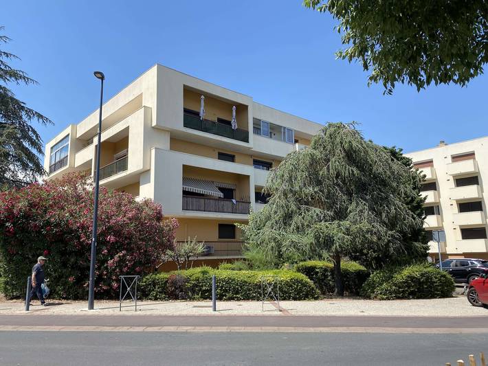 Location de vacances pour 2 personnes, avec Balcon à Balaruc-les-Bains