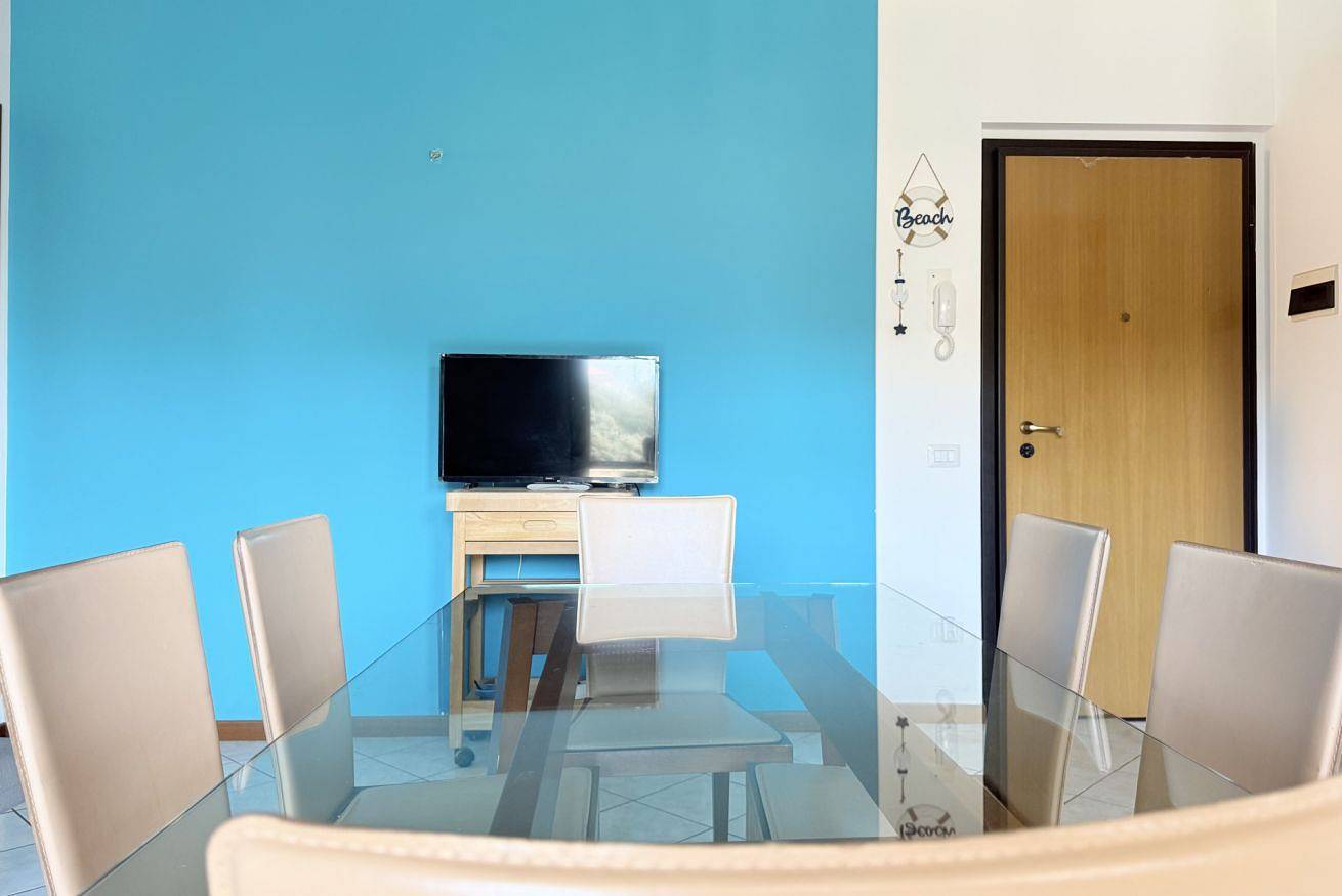 Ganze Wohnung, Ferienwohnung für 6 Personen mit Balkon/Terrasse in Porto Recanati, Adriaküste Marken