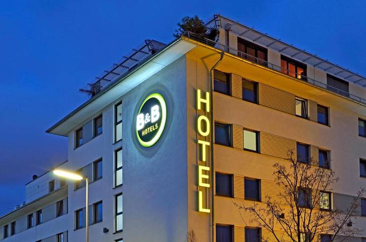 Hotel, mit Garten in München Schwabing - 4