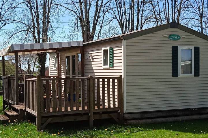 Mobil home pour 6 personnes à Pleaux